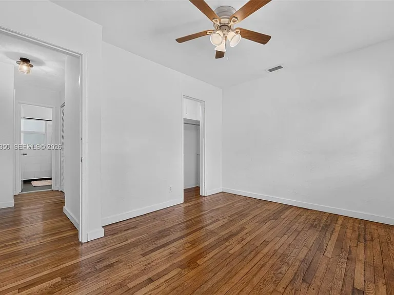 5800 SW 61st St — Photo 10