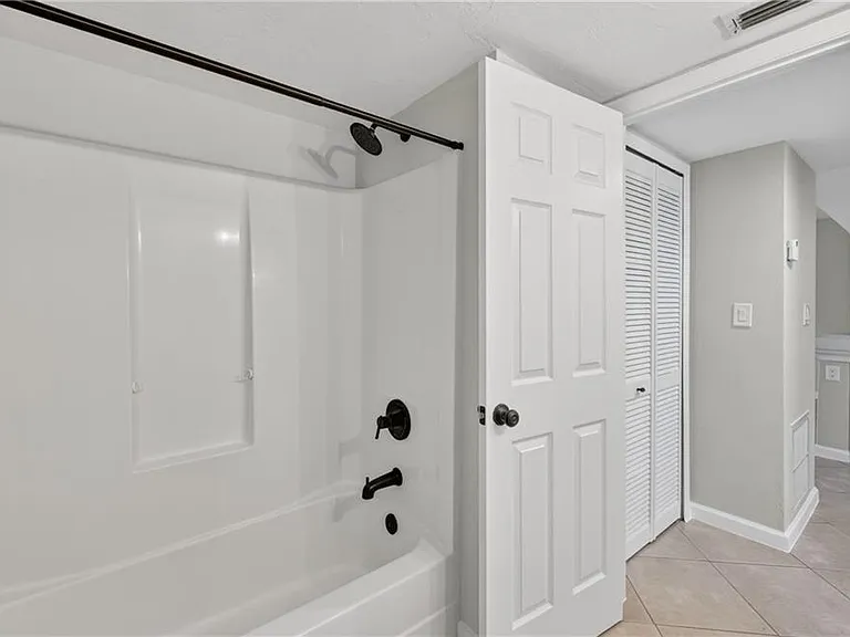 144 Cypress Way E #701 — Photo 17