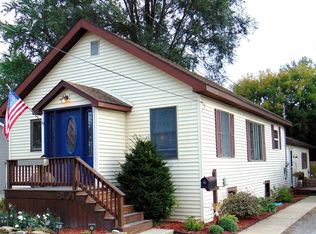 810 Borton Ave, Essexville, MI