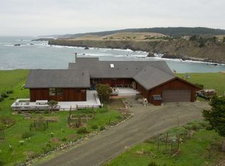 2751 White Gull Ct, Albion, CA 95410