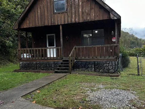 10 Hickory Hl, Turkey Creek, KY 41514