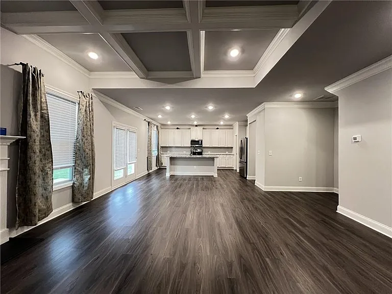 4675 Silver Oak Dr — Photo 16
