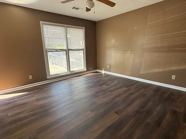 3 Kim Ct #2 — Photo 3
