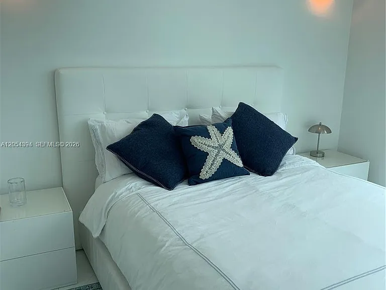 950 Brickell Bay Dr #1900 — Photo 15
