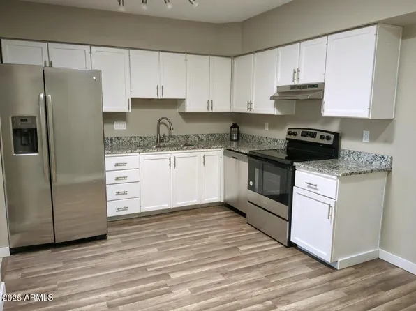 527 S CANYON Drive, Sierra Vista, AZ 85635