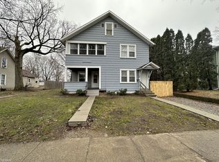 619 Oakhill Ave, Jackson, MI 49201