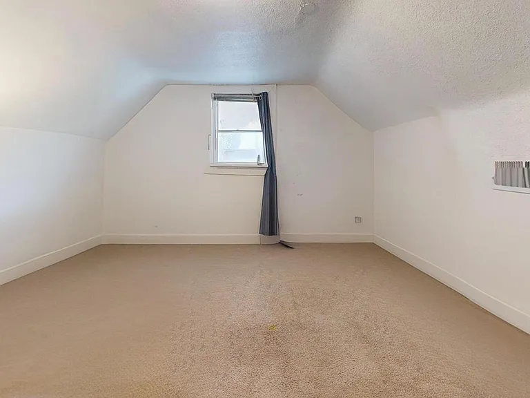 3516 Baltimore Ave — Photo 6