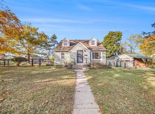 1814 Charlton Ave, Ann Arbor, MI 48103