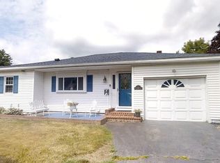 64 Crowell St, Haverhill, MA 01830