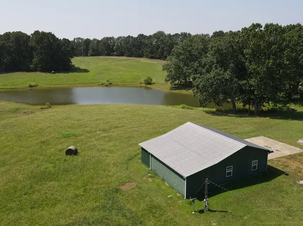 9585 May Branch Loop, Cypress Inn, TN 38452