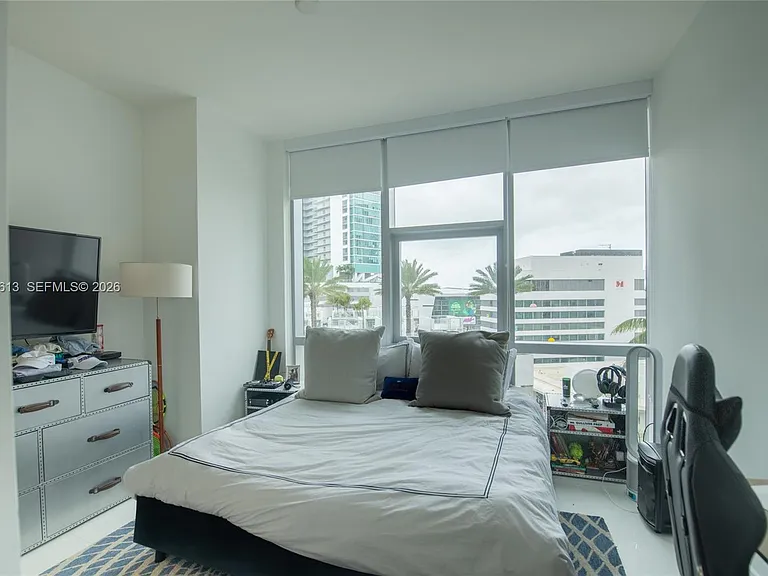 851 NE 1st Ave #811 — Photo 8