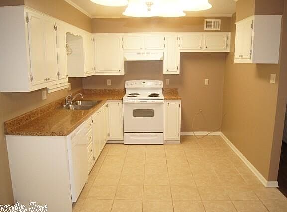 5th image of 1408 W Arch Ave