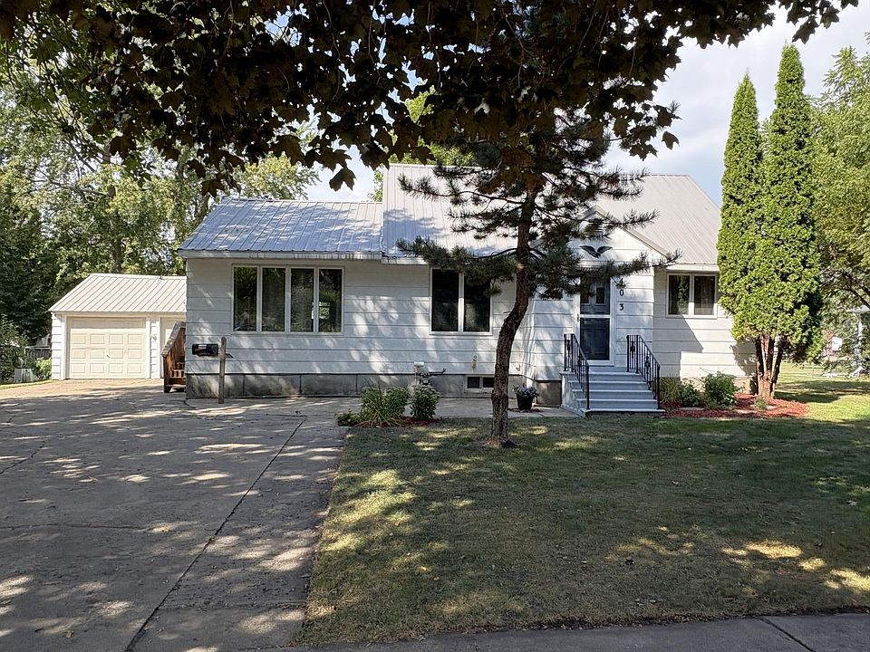 1st image of 403 N 7th St