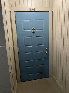 900 Colony Point Cir APT 202, Pembroke Pines, FL, 33026