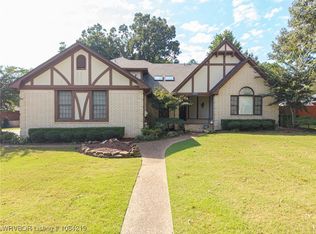 10008 Foxboro Rd, Fort Smith, AR 72903