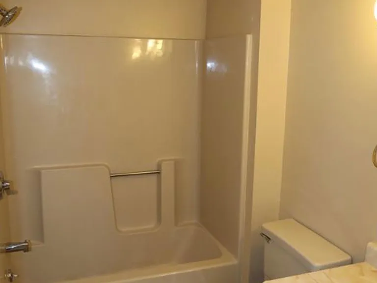 Common Bath