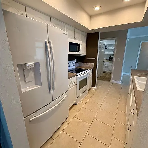 2729 Nodosa Dr — Photo 10