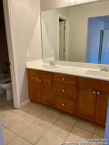 40 Chapel Hill Cir — Photo 7