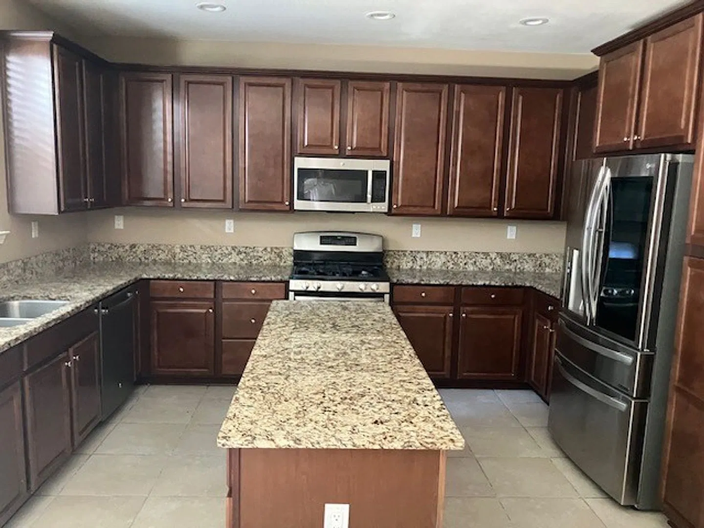 Two Level Damonte Ranch Home. — Photo 4