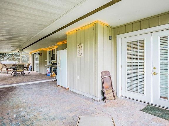 2nd image of 77 Wood Hall Dr