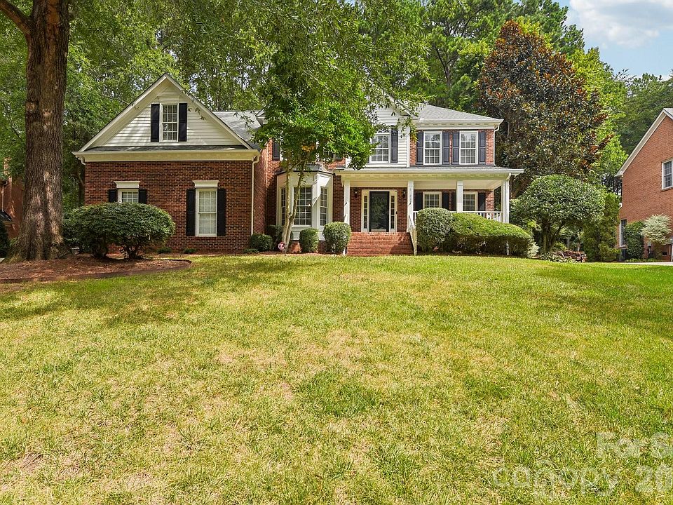 1st image of 4123 Mountain Cove Dr