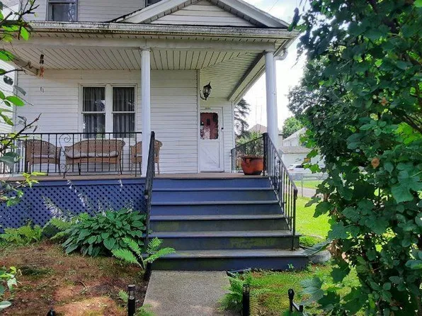 1809 Washburn St, Scranton, PA 18504