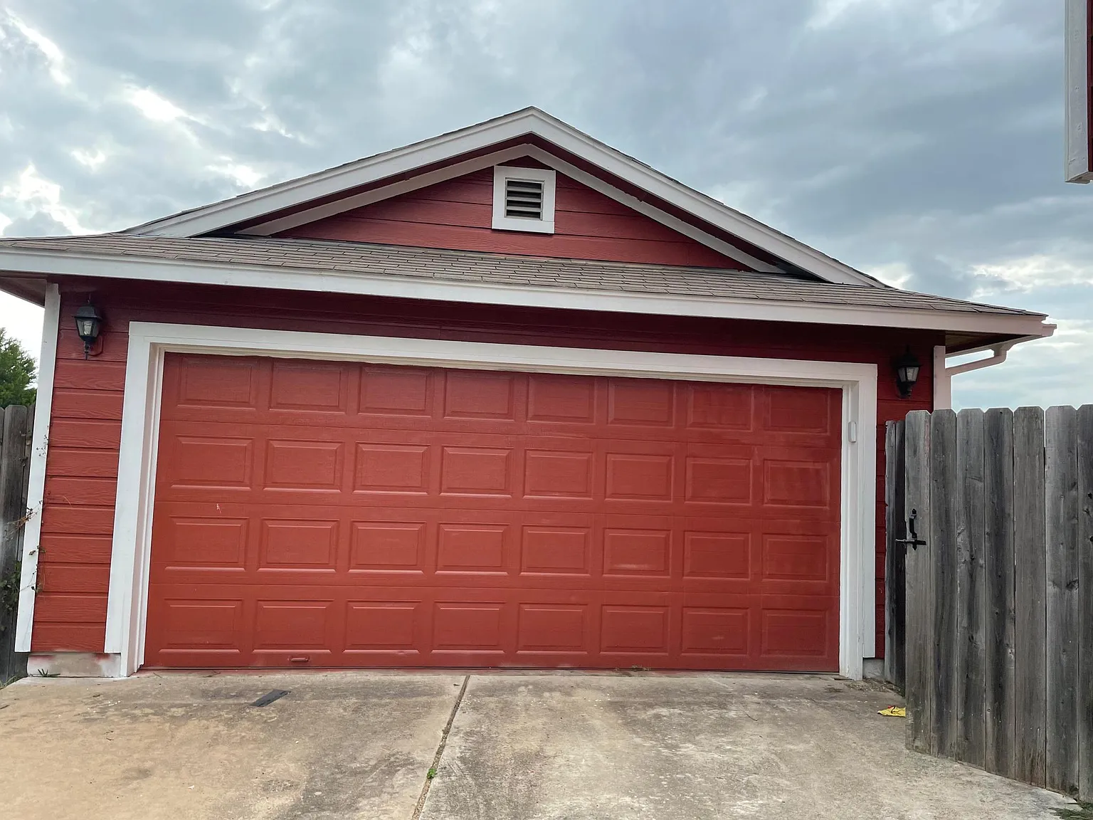 2236 Bluffstone Dr — Photo 4