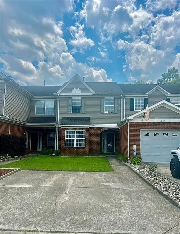 3 bed, 2.5 bath, 1586 sqft, $2,500 — Photo 1