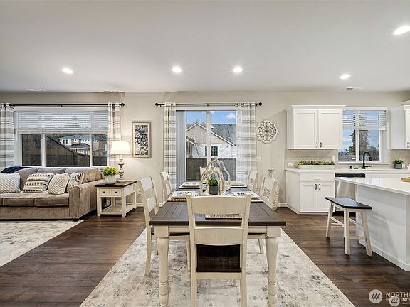4th image of 14715 88th Way SE #20