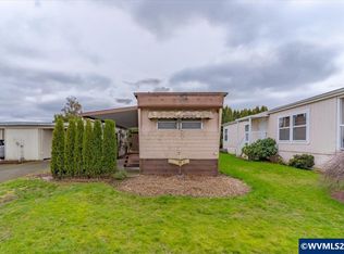 5422 Portland Rd NE Unit 10, Salem, OR 97305