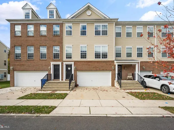 151 Creekside Way, Burlington, NJ 08016