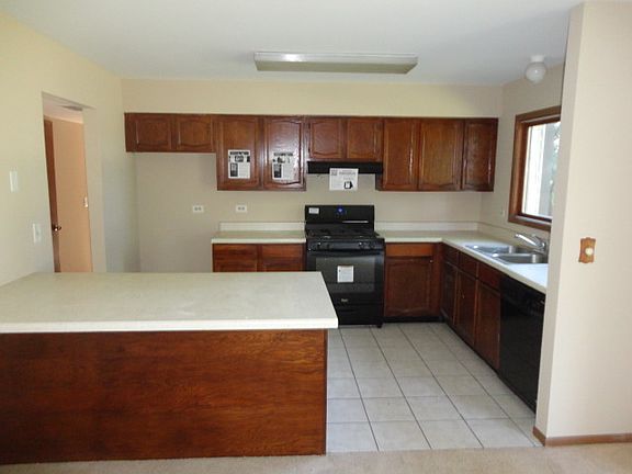 4th image of 171 Abbeywood Cir
