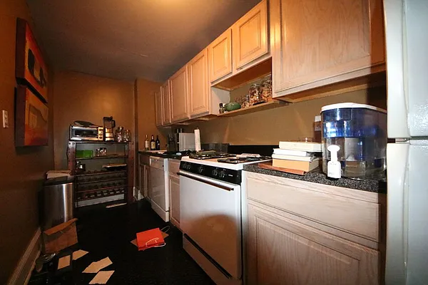 Rented by (Legacy) NY Quality Living Uptown | media 6