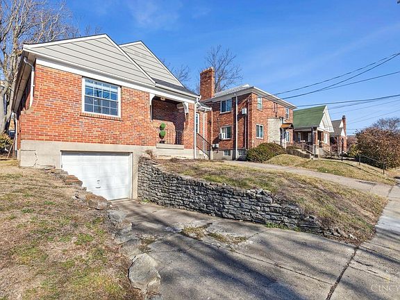 2nd image of 2712 Lawndale Ave