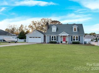 16917 Knoxwood Dr, Huntersville, NC 28078