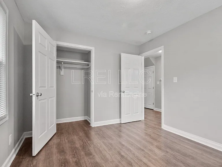 7729 Bluebonnet Rd — Photo 8