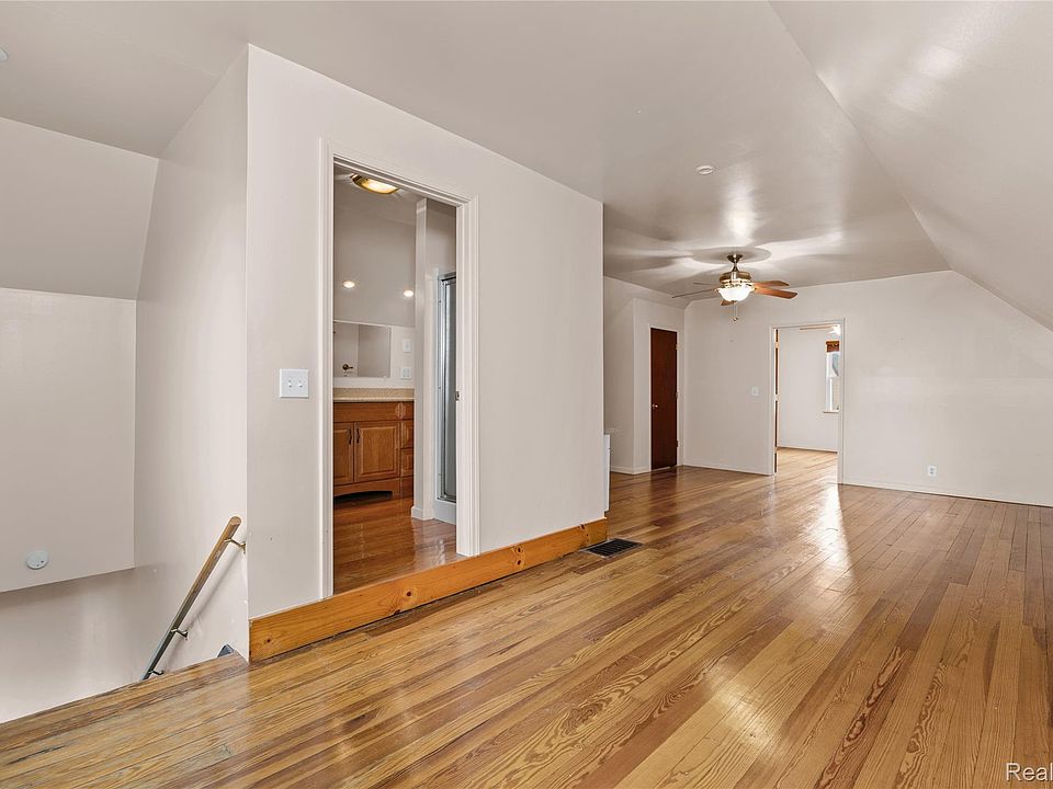 2128 10th St, photo 23