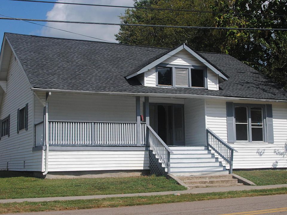 1st image of 620 N Chestnut St