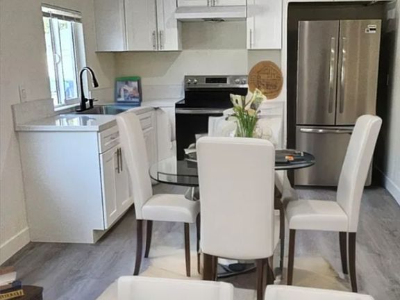 3rd image of 1772 N Allen Ave #Adu