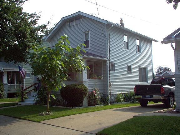 Front of house - north side