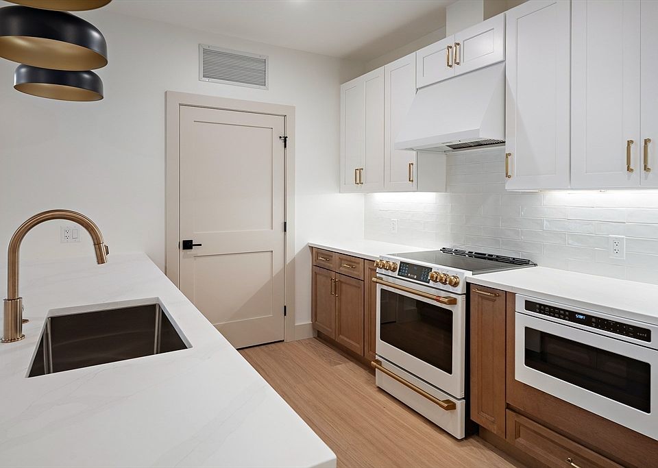 1st image of 1025 Massachusetts Ave #404