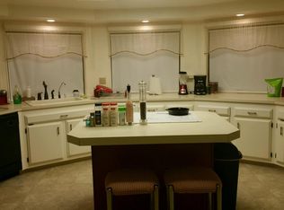 11865 E Henderson Rd, Dewey, AZ 86327