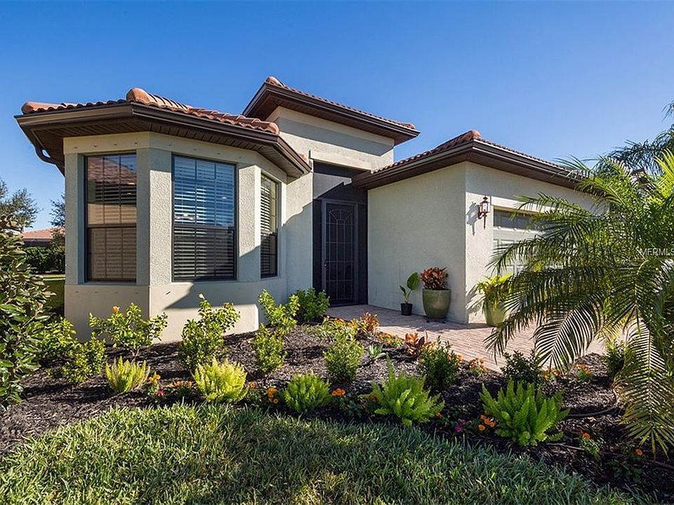 1st image of 20366 Pezzana Dr