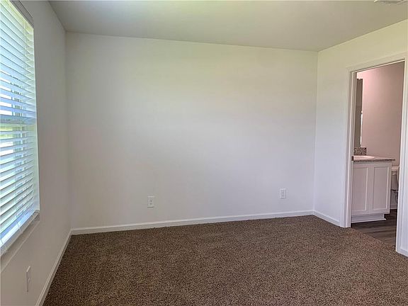 5th image of 3877 Seagull Cir