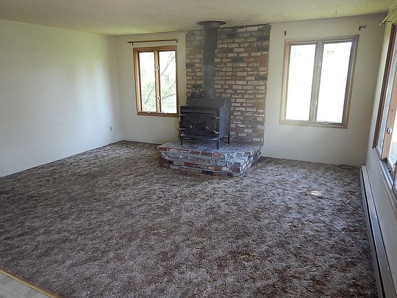 4th image of 1220 SE 6th St