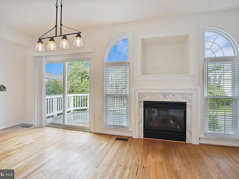 5502 Sacramento Mews Pl — Photo 6