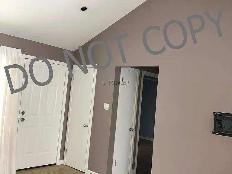 3320 Normandy Rd — Photo 4