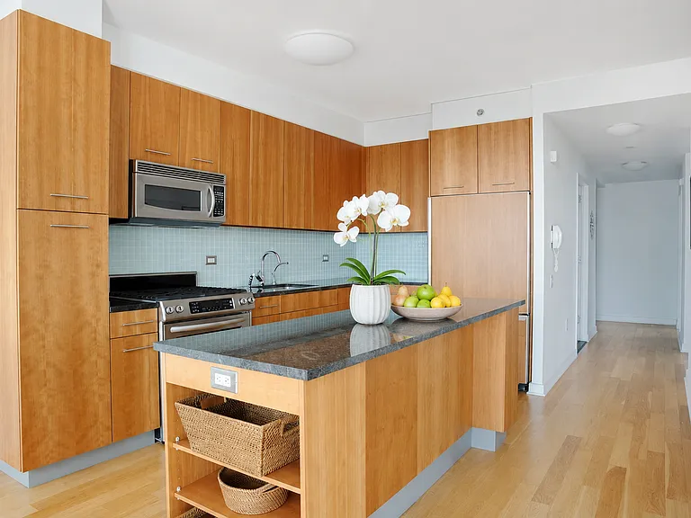 11 E 29th St #35A — Photo 4