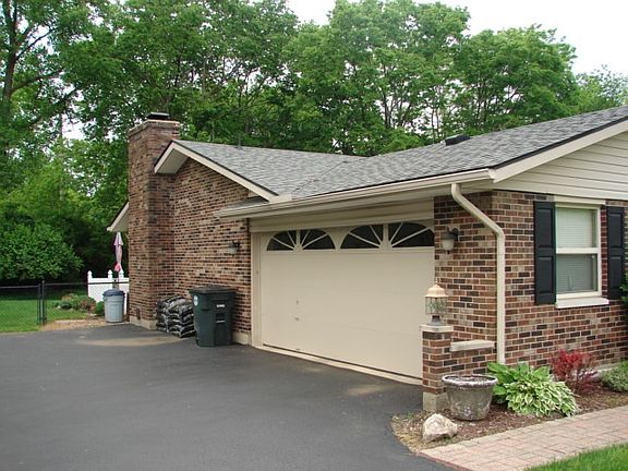 3rd image of 90 Park Villa Ct