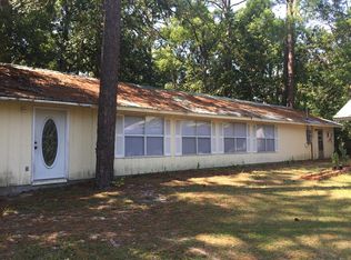 441 Boatwright Dr, Eastpoint, FL 32328